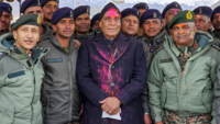 Celebrated Holi with Army <i class="tbold">jawan</i>s in Leh