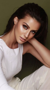 Stylish looks of Aryan Khan's rumoured <i class="tbold">girlfriend</i> Larissa Bonesi