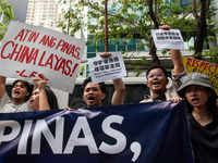Why <i class="tbold">philippines</i> are protesting?