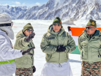 ​Defence minister <i class="tbold">Rajnath Singh</i> visits Siachen, world's largest battlefield