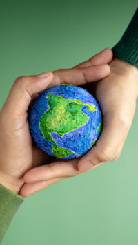 <i class="tbold">Earth Day</i> 2024: 9 Sustainability courses are a trending choice in 2024