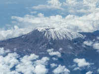 <i class="tbold">mount</i> Kilimanjaro