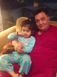 New pictures of <i class="tbold">Rishi Kapoor</i>