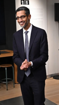 ​8 books recommended by <i class="tbold">google ceo sundar pichai</i>