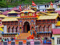 ​<i class="tbold">badrinath dham</i> in the North