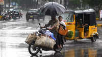 Heavy rains lash Hyderabad