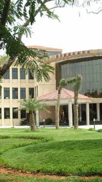 Indian Institute of Technology (IIT), MadrasQS Rank: 292