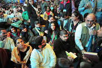 Click here to see the latest images of <i class="tbold">jaipur literature festival</i>