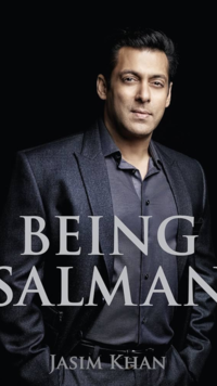 <i class="tbold">Salman Khan</i>