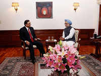 Check out our latest images of <i class="tbold">asif ali zardari government</i>