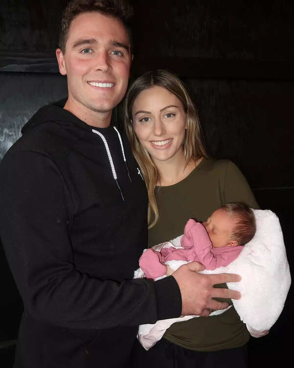 Kerry Carpenter opens up about marriage as anniversary tribute to wife Lauren offers a personal glimpse into his life