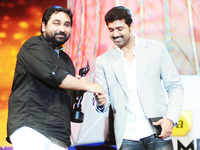 New pictures of <i class="tbold">zee cine award for best music director</i>