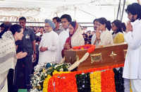 See the latest photos of <i class="tbold">PM Manmohan Singh</i>