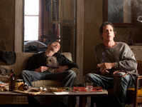 New pictures of <i class="tbold">killing them softly</i>