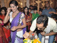 Check out our latest images of <i class="tbold">ganesh puja</i>