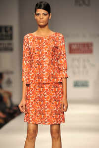 Check out our latest images of <i class="tbold">Ashish (designer)</i>