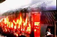New pictures of <i class="tbold">bus catches fire in karnataka</i>