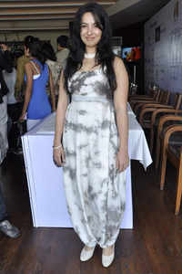 Check out our latest images of <i class="tbold">shraddha nigam</i>
