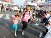 Check out our latest images of <i class="tbold">27th pune international marathon</i>