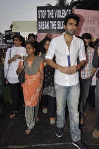 Click here to see the latest images of <i class="tbold">delhi rape</i>