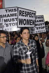 Trending photos of <i class="tbold">delhi rape</i> on TOI today