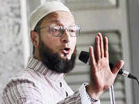 Check out our latest images of <i class="tbold">hyderabad mp asaduddin owaisi</i>