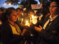 Trending photos of <i class="tbold">delhi gang rape accuseds death</i> on TOI today