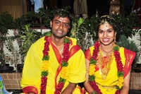Check out our latest images of <i class="tbold">hemachandra wedding</i>