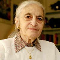 New pictures of <i class="tbold">ruth prawer jhabvala</i>
