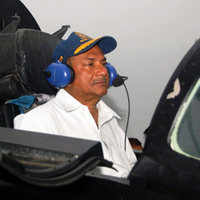See the latest photos of <i class="tbold">defence minister ak antony</i>