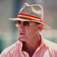 New pictures of <i class="tbold">geoffrey boycott</i>