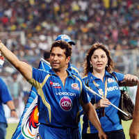 Click here to see the latest images of <i class="tbold">sachin tendulkar retires from odis</i>