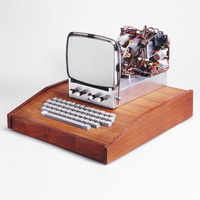 Trending photos of <i class="tbold">first apple computer</i> on TOI today