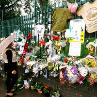 Check out our latest images of <i class="tbold">uk soldier's killing</i>