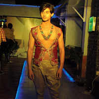 New pictures of <i class="tbold">rahul wadhwa</i>