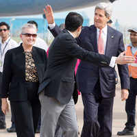 New pictures of <i class="tbold">us secretary of state john kerry</i>