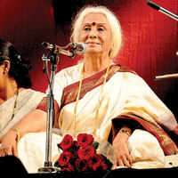 Click here to see the latest images of <i class="tbold">prabha atre</i>