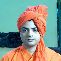 New pictures of <i class="tbold">The Light: Swami Vivekananda</i>