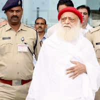 Click here to see the latest images of <i class="tbold">asaram bapu arrest</i>