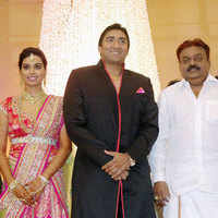 Click here to see the latest images of <i class="tbold">vijaykanth</i>
