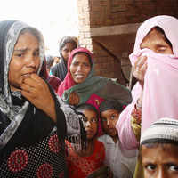 Click here to see the latest images of <i class="tbold">muzaffarnagar riots</i>