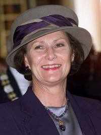 New pictures of <i class="tbold">queen sonja of norway</i>