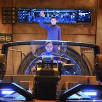 New pictures of <i class="tbold">enders game</i>