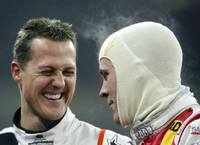 Trending photos of <i class="tbold">race of champions</i> on TOI today