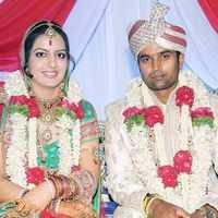 New pictures of <i class="tbold">r vinay kumar</i>