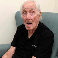 See the latest photos of <i class="tbold">ronnie biggs</i>