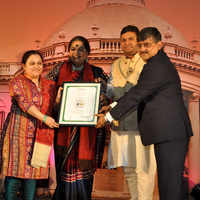 <i class="tbold">times food guide awards</i> '14 - Winners : Kolkata