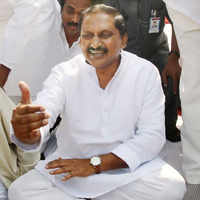 Click here to see the latest images of <i class="tbold">n kiran kumar reddy</i>
