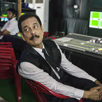 See the latest photos of <i class="tbold">sahara boss subrata roy held</i>