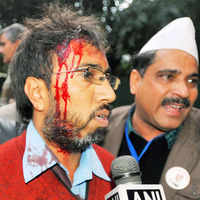 Click here to see the latest images of <i class="tbold">fir against ashutosh</i>